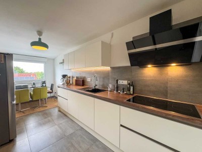 Großzügige, modernisierte 3-Zimmer-Wohnung mit moderner Ausstattung und Garage!