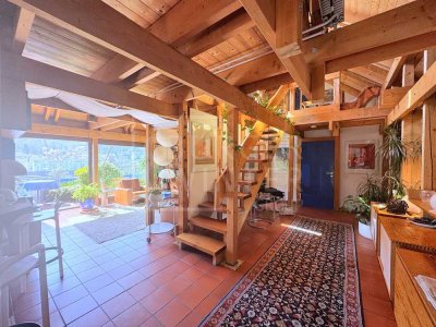 Exklusive Architekten-Maisonette im Dachgeschoss mit Panoramablick auf den Neckar