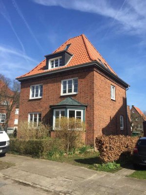 Hochwertig saniertes Einfamilienhaus in ruhiger, zentraler Lage in Schleswig