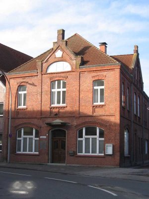 Kleine schöne 2 Z Wohnung im EG