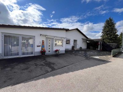 Heller Bungalow mit Einliegerwohnung Mehrgenerationen / Praxis / Büro uvm - herrlich am Isarufer