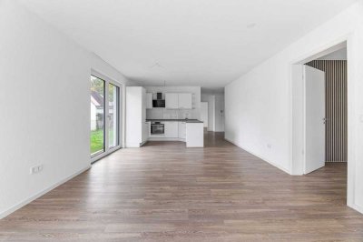 Helle 4-Zimmer-Wohnung mit Garten, Stellplatz & Garage