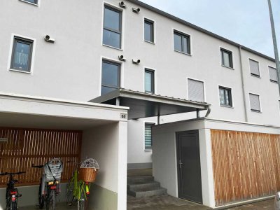 Moderne, helle 2 Zimmer-Wohnung mit großzügiger, überdachter Loggia in Erding