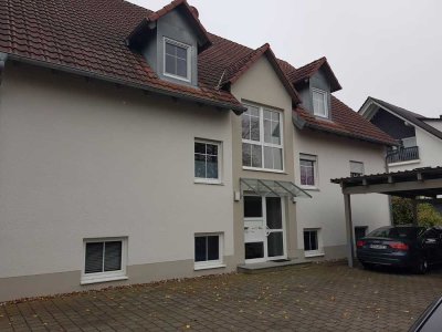 helle 4 Zimmer Maisonette Wohnung in Neuburg/Ried