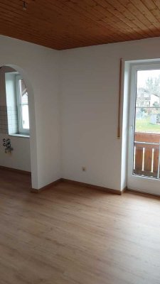 Freundliche 3,5-Zimmer-Wohnung mit zwei Balkonen