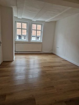 Geräumige 4‑Zimmer Wohnung im 1. OG in Grebenstein