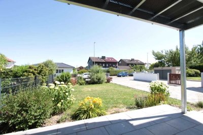 Erstbezug nach Sanierung: Chice 3-Zimmer-Wohnung mit eigenem Garten + EBK in Puchheim/Bhf.-Süd