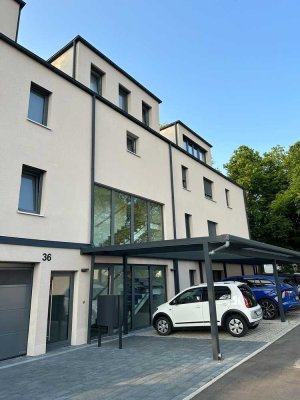 Exklusive 2,5-Zimmer-Wohnung mit Balkon und Einbauküche in Nürtingen