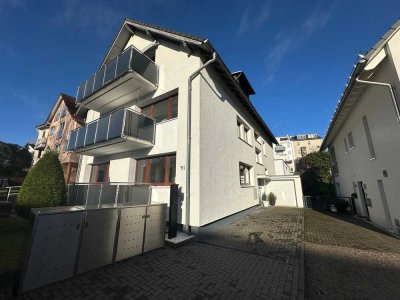 Wunderschöne 4-Raum-DG-Wohnung mit offenem Kamin