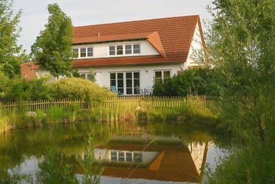 Familienidyll: 4-Zi.-DHH mit Garten und viel Charme in Losentitz/ Garz