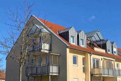 Schöne, ruhige möblierte 3 Zi.-Whg. ca. 74 m2, 2 Balkone, TG-Stellplatz