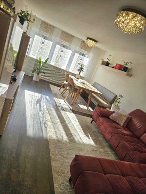 3,5-Zi-EG-Wohnung mit Balkon und Außenstellplatz in Ludwigsfeld