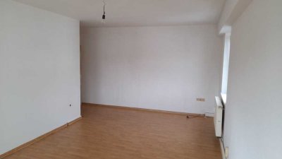 ***Gemütliche, frisch gestrichene und helle 2-Zimmer-Wohnung im Herzen von Hagen ***