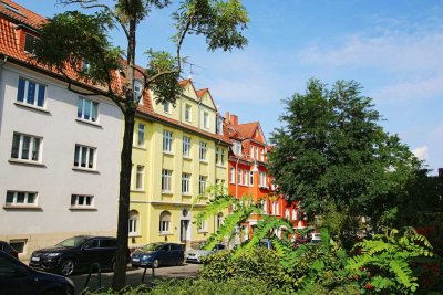 Provisionsfrei. 3Zi-Wohnung im 1.OG mit Balkon in guter Lage