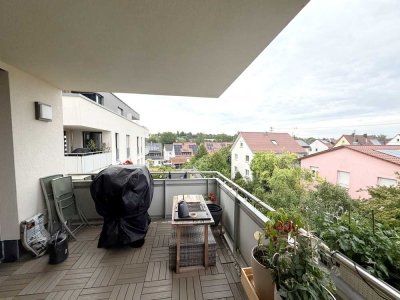 Exklusive Drei-Zimmer-Wohnung mit großem Balkon