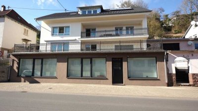 Neuwertiges Wohn-und Geschäftshaus in Mosbach zu verkaufen