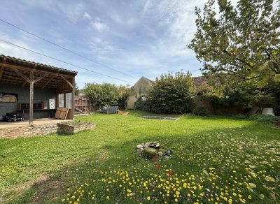 FAMILIENFREUNDLICHES Einfamilienhaus – 4 Zimmer - Garten - Balkon - ca. 413 m² GFL - 188 m² WFL