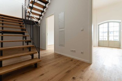 Maisonette-Wohnung mit 2 Terrassen | Galerie | Klimaanlage | Echtholzparkett | Stellplatz