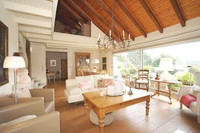 Traumhafte Maisonettewohnung mit ca. 130 m² Wfl./Nfl., Garage und Naturblick in Lev.-Bg.-Neuk