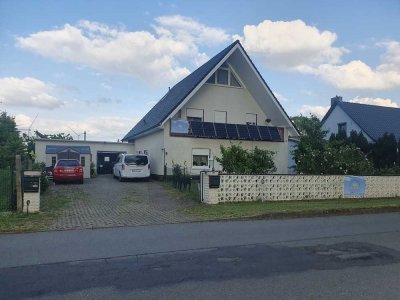 Sehr komf.,ruhige, luxuriöse Wohnung mit EBK, Solar, Kamin und Stellplatz