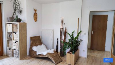 Gemütliche 3-Zimmer-Wohnung mit Balkon und Carport