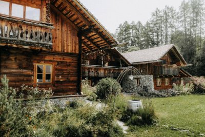 Einzigartiges Chalet-Ensemble im Salzburger Lungau