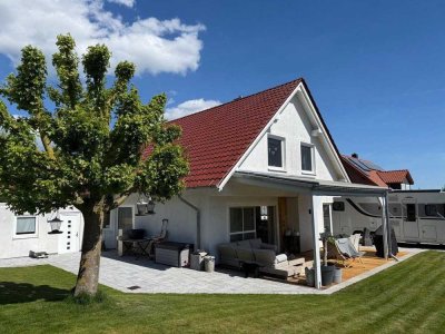 Lichtdurchflutetes Traumhaus mit Fernblick in Hameln - modernisiert, provisionsfrei, Erbpacht