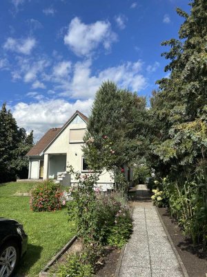 * Einfamilienhaus in Falkensee*