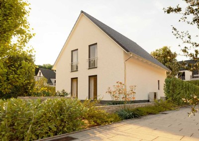 Sie lieben Sonne und viel Licht? Dann ist dies Ihr energiesparendes Town & Country Haus in Walsch...