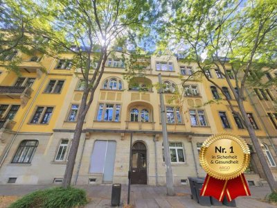 Großzügige und idealgeschnittene Wohnung mit moderner Einbauküche