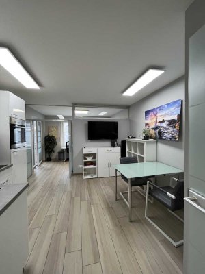 Möblierte 2-Zimmer-Wohnung mit Loggia und Einbauküche in Mannheim