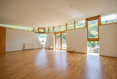 ella Top 6 MELTEMI - Exklusive Dachgschoss- Wohnung mit Erweiterungspotenzial