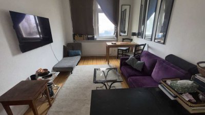 *Offenbach*-2-Zimmer Wohnung mit EBK im Hinterhaus