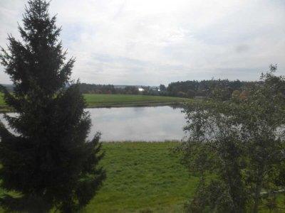 Reiheneckhaus in reizvoller Lage mit Seeblick