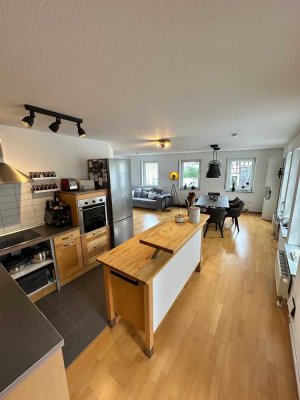 Helle 3-Zimmer-Wohnung mit Einbauküche in Neuhausen (provisionsfrei)