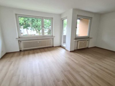 Gemütliche und schöne 3,5 Raum-Wohnung mit Balkon!!! Top Lage! Top Haus!