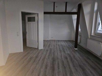 Frisch renovierte 3-Zimmer-Wohnung mit Balkon in Lehe - ca. 67 m²