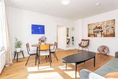 Stilvolle Altbauwohnung in der Innenstadt – möbliert & bezugsfertig