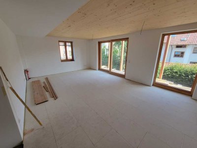 Reupload - Helle 3-Zimmer-Wohnung in Top-Lage am Schloßberg in Stephanskirchen