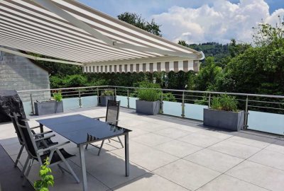 4-Raum-Wohnung mit großer Terrasse (54qm), Einbauküche, Garage, Stellplatz, Gartenteil in Abtsgmünd