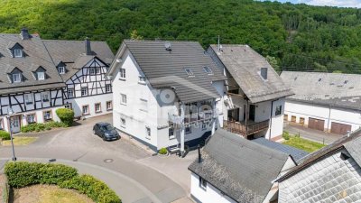 Bezugsfertiges Wohnhaus mit vermieteter Einliegerwohnung!