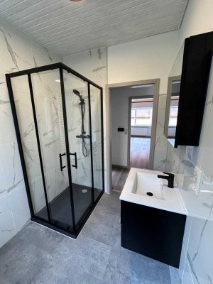 Schöne 2-Zimmer-EG-Wohnung mit Balkon in Lindenberg
