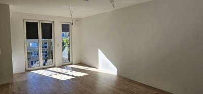 Erstbezug! Moderne 3-Zi-Whg mit gehobener Ausstattung - nur wenige Minuten vom Bahnhof entfernt.