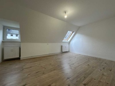 Erstbezug nach Modernisierung: Lichtdurchflutete 2-Zimmer-Wohnung in Stromberg!