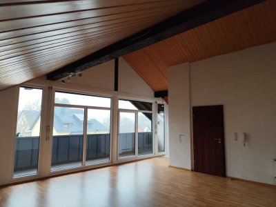 Hübsche 3-Zimmer-Dachgeschosswohnung mit EBK in Bad Honnef