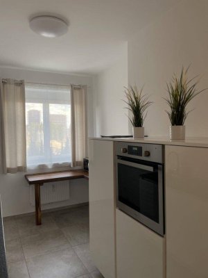 61 m² Mietwohnung mit möblierter Küche, Balkon und Lift