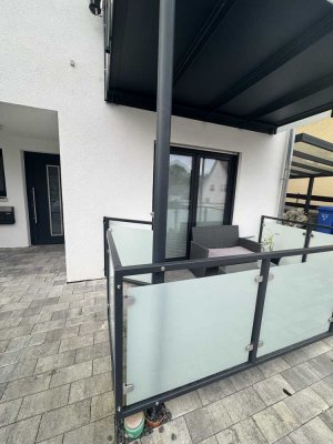 Neuwertige 2-Zimmer-Wohnung mit Balkon und EBK in Aalen