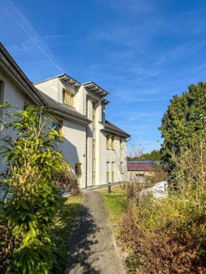 Renovierung nach Kundenwunsch! Provisonfrei! 3-Zimmer-Wohnung mit Hobbyraum und Balkon