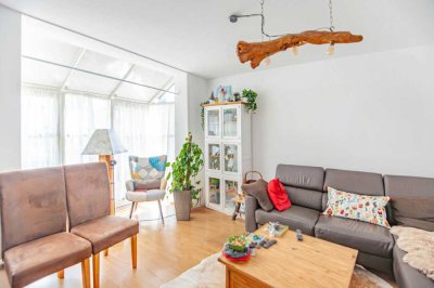 Lichtdurchflutete 2-Zimmer-Maisonette mit Kellerabteil und TG-Stellplatz in Isnyer Altstadt