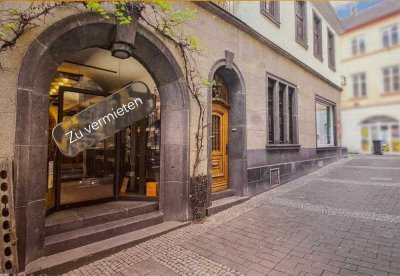 Charmante 2-Zimmer-Wohnung mit Terrasse in Denkmalimmobilie im Herzen von Andernach